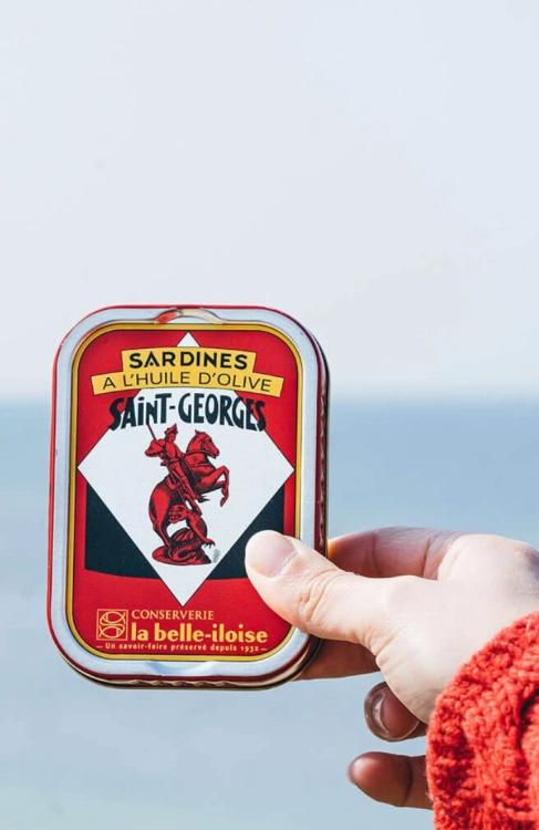 sardynki-w-oliwie-z-oliwek-saint-georges-1-delikatesy-smaqu-la-belle-iloise.jpg